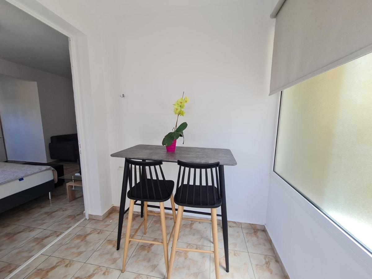 Laertis 2 Complex, Studio Apartment 106 - By Imh Travel & Tours Paphos Extérieur photo