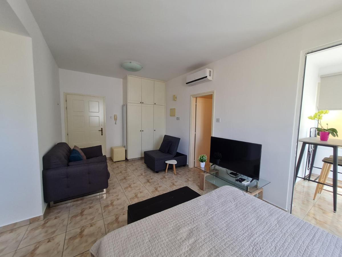 Laertis 2 Complex, Studio Apartment 106 - By Imh Travel & Tours Paphos Extérieur photo